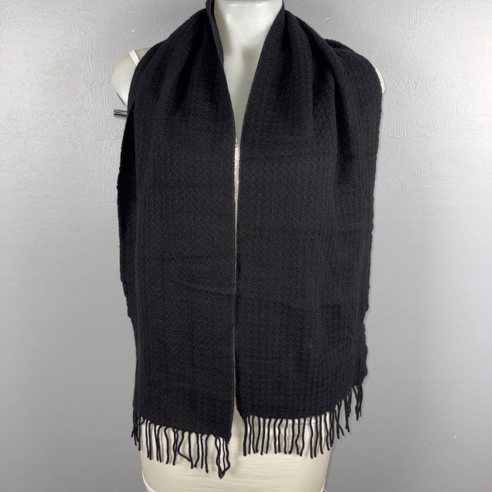 Neiman Marcus Cashmere Rectangular Scarf Unisex Black Textured Fringe Vtg USA